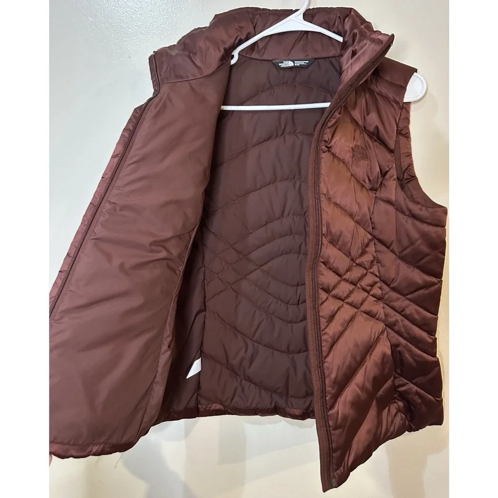 The‎ North Face Aconcagua 550 Goose Down Puffer Vest Women's Maroon Size M - Picture 7 of 8